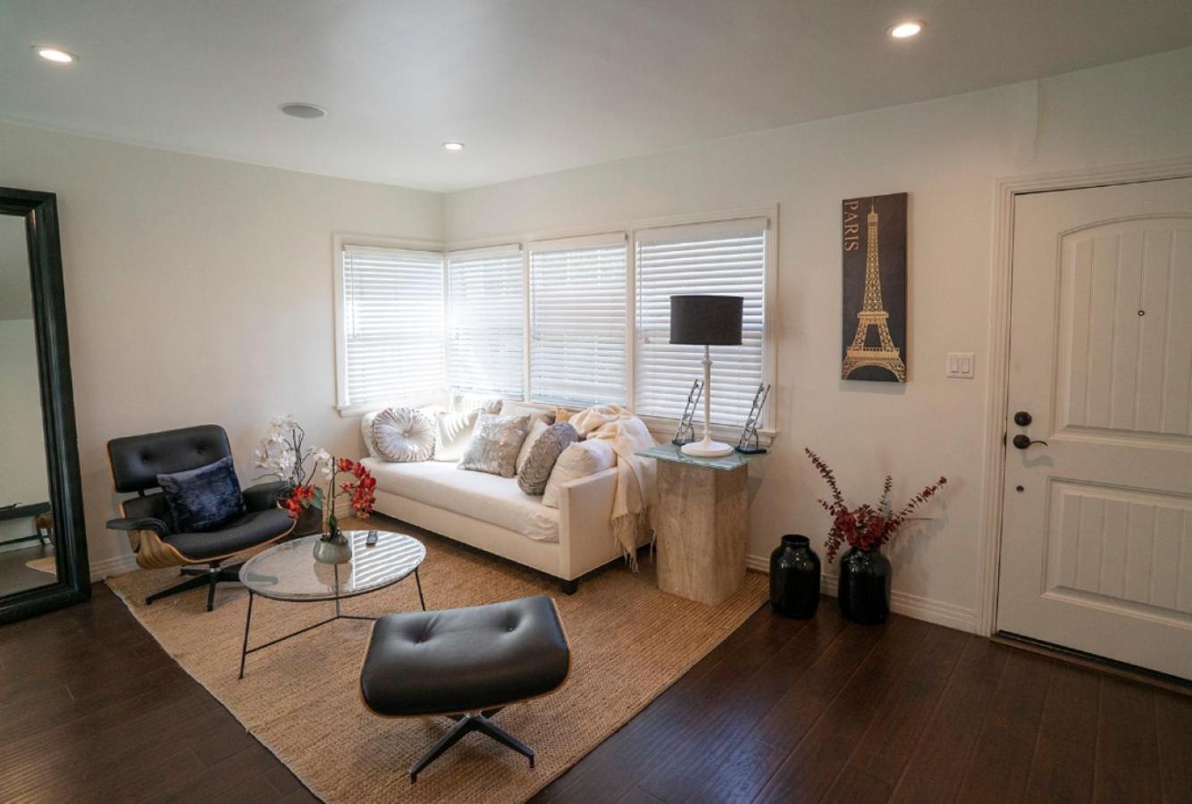 Charming Duplex In Sherman Oaks Vakantiehuis